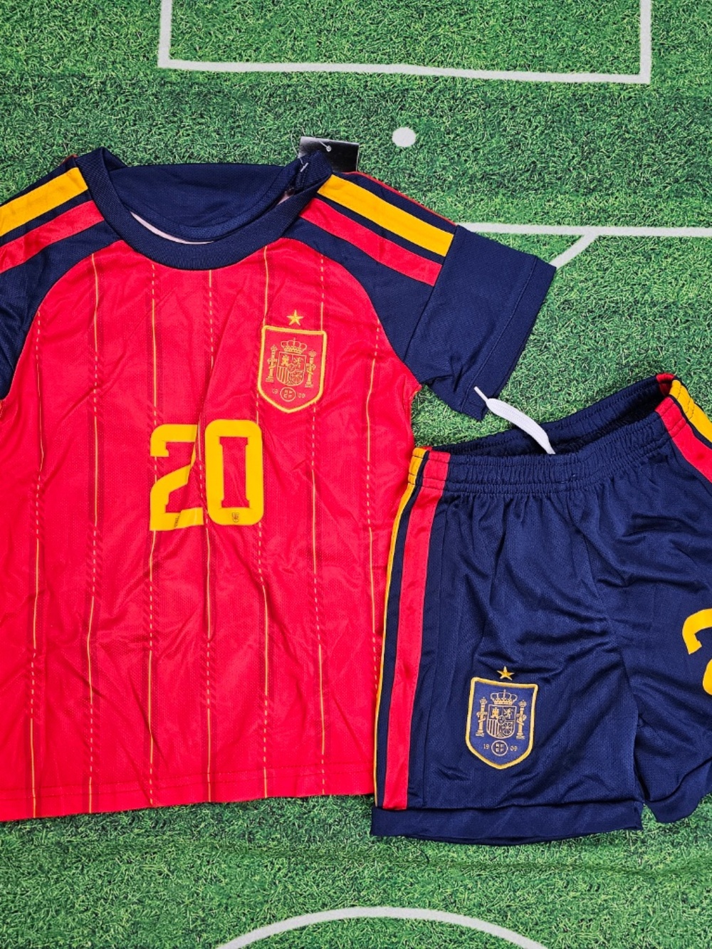 España Pedri #20 Kids Soccer Jersey Kit Youth/España  jersey/ Jersey and Shorts